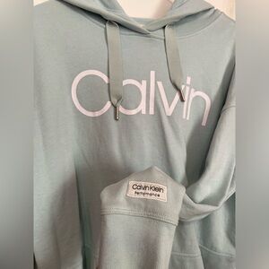 Calvin cropped hoodie. Size small. Great hoodie for exercise and loungewear.